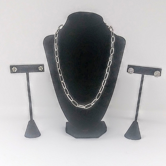 3 Piece Silver Toned Jewelry Ensemble - Picture 1 of 4